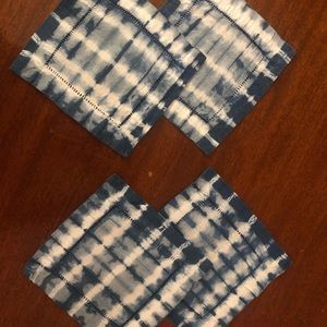Hand-dyed shibori napkins “wave” indigo